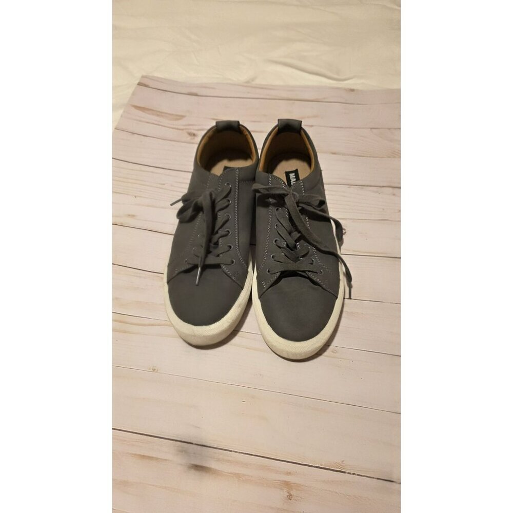 Madden Sneakers Mens Size 11 11M Gray Casual Preppy Man made Material blokecore